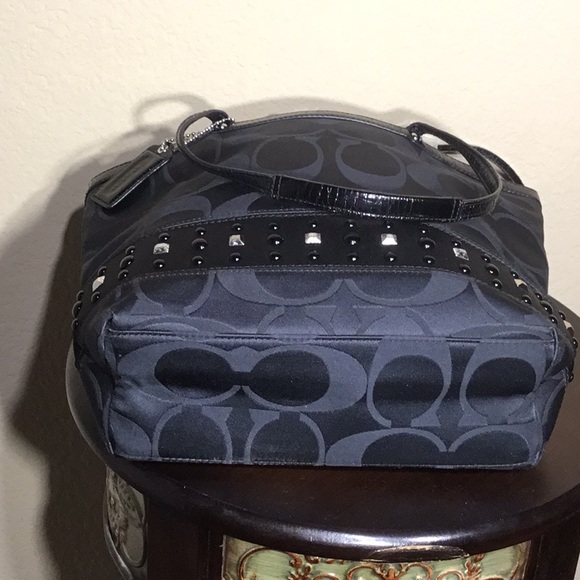 COACH Rare Black/Gray Tote - Picture 6 of 11